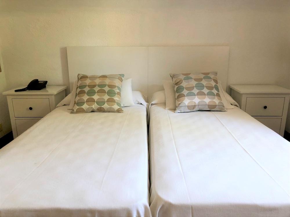 Hotel Capri Sitges Exteriér fotografie
